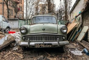 "Москвич-407" в оригинале: жертва сноса гаражей