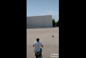 Самый длинный страйк в мире!