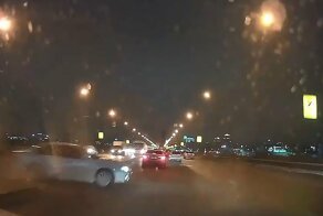 Авария дня. Утренняя авария в Новосибирске парализовала движение