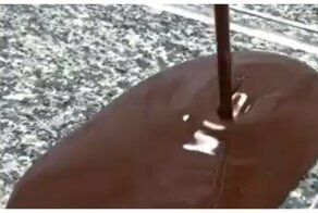 Удивительная скульптура из шоколада