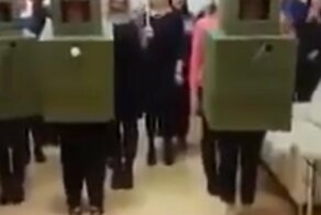 "Да здравствует Игорь Петрович!": сотрудники компании провели в офисе парад тяжелой  техники