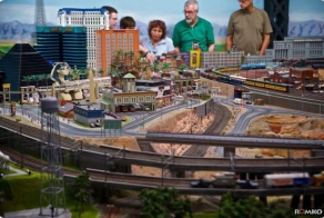 Самая большая в мире модель железной дороги (67 фото + видео)