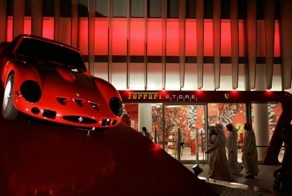 Мир Ferrari Абу-Даби (15 фото)
