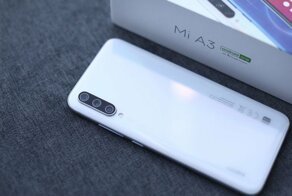 5 самых провальных смартфонов 2019 года