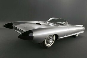 Концепт 1959 года Cadillac Cyclone: дань моде на реактивные самолеты и аэродинамику