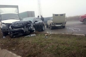 Авария дня. Под Симферополем женщина устроила массовое ДТП