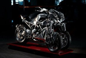 Кастомный трехколесный мотоцикл Yamaha Niken от поляков из Game Over Cycles
