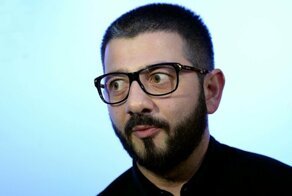 Акушер, учитель и мастер троллейбусного депо: кем могли бы работать знаменитости по специальности