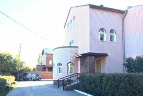 В Омске детский хоспис получил в подарок от бизнесмена особняк с бассейном