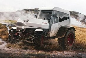 Самые странные и невероятные автомобили Tesla из параллельной вселенной