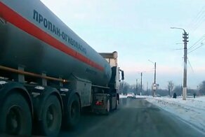 Небольшое ДТП с автоцистерной в Магнитогорске