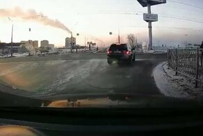 Эффектный старт не получился: водитель BMW устроил ДТП в Казани