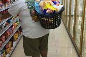 Магазины Таиланда начали отказываться от пластиковых пакетов