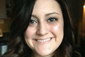 Научила на свою пятую точку