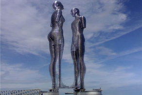 Новая достопримечательность Батуми (6 фото)