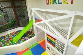 Отец превратил гостиную в игровую для сына