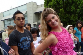 Платья из презервативов (25 фото)