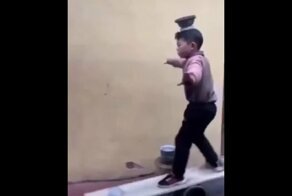 Маленький, да удаленький