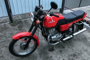 Новая Jawa-350 1990 года выпуска, простоявшая 30 лет в гараже