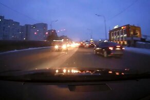 Авария дня. Быстрая езда и подрезавший водитель