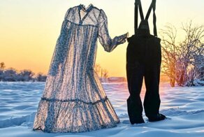 Жительница Якутии показала, что происходит с одеждой на морозе