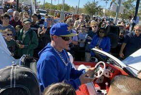 Рэпер Vanilla Ice четыре года восстанавливал свой любимый Mustang "Ice Ice Baby"