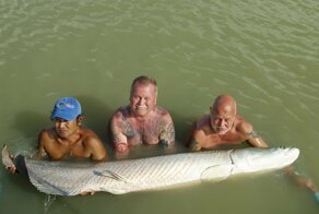 Рыбалка на монстров в Таиланде - Арапайма и Панцирная Щука