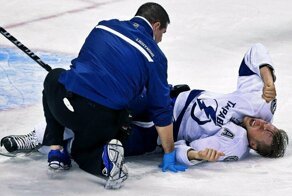 Хоккей - один из травмоопасных видов спорта