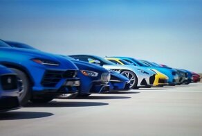World's Greatest Drag Race — 12 современных спорткаров сразились на взлетной полосе аэродрома