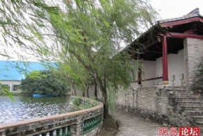 Туалет в Китае (3 фото)