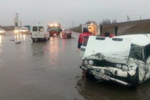 Авария дня. Пьяный водитель внедорожника буквально расплющил "Жигули"