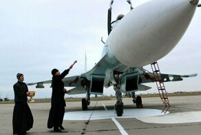 Церковь хочет запретить освящение оружия массового поражения