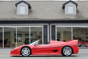 Ferrari F50 1995 года продают за 3 миллиона долларов