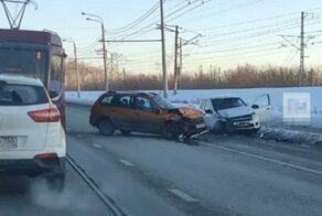 Авария дня. Лихач на "Ладе" вылетел на встречку в Казани