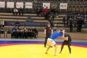 Дагестанский спортсмен получил жуткие травмы на турнире по борьбе в Санкт-Петербурге