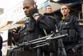 Война с наркомафией в Рио-де-Жанейро (19 фото)