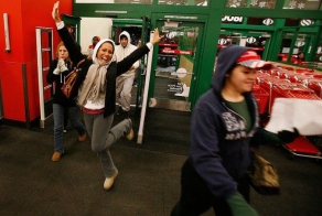 Черная пятница 2010 (22 фото + текст)