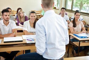Исповедь хулигана на уроке закончилась увольнением преподавателя