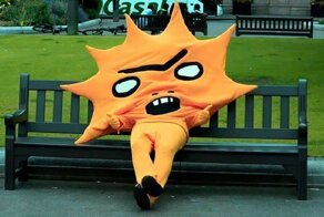 Шотландские футболисты решили напугать противника своим талисманом