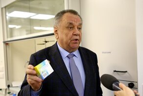 Лекарство учёных УрФУ закупает КНР