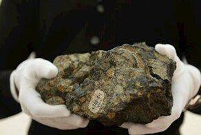 Неизвестный кристалл из челябинского метеорита поразил ученых