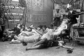 Мифы и легенды интернета: разоблачаем популярные «исторические» фото и факты