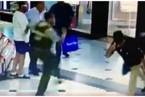 Посетитель торгового центра ловко помог полиции задержать вора