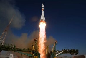 Кадры пуска ракеты-носителя «Союз-2» с космическим аппаратом «Меридиан-М»