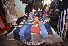 Где и чем торговали в 90-е. Эти моменты уже начали стираться из памяти