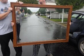 Люди, у которых были большие трудности при продаже зеркала