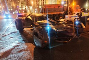 В Москве сотрудники ГИБДД задержали самодельный «бэтмобиль»