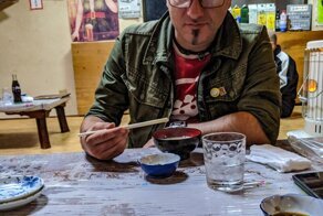 Чем кормят в трактире в японской глубинке?