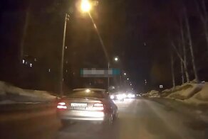 Закрутило, завертело: небольшое ДТП из Барнаула