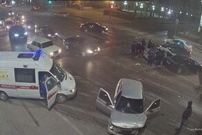 Авария дня. Молодой водитель устроил массовое ДТП в Волгограде